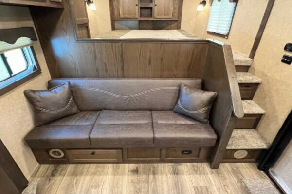 2024 Lakota Charger LE81413SR Stock Trailer with 13′ Short Wall