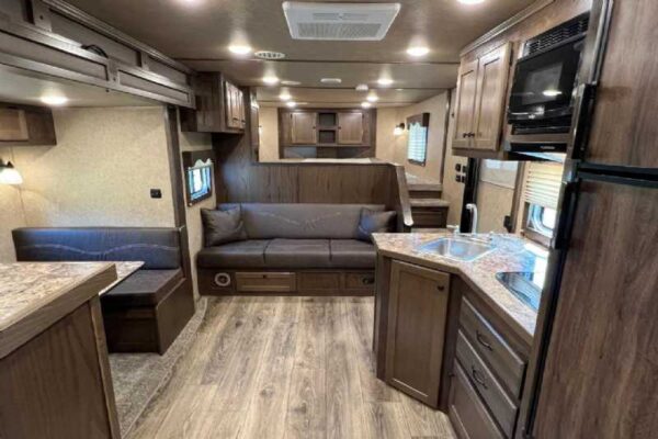 2024 Lakota Charger LE81413SR Stock Trailer with 13′ Short Wall