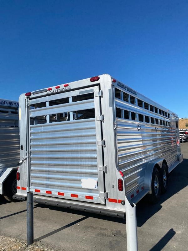2021 Elite Trailers Slant Load 5 Horse Slant Load