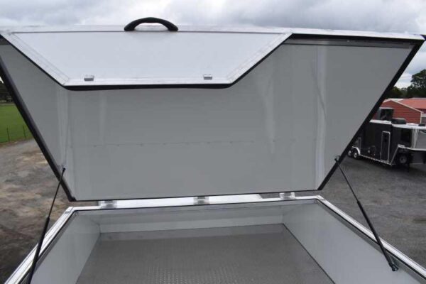 2021 Lakota BigHorn 8519TBB 5 Horse Trailer with 19′ Short Wall