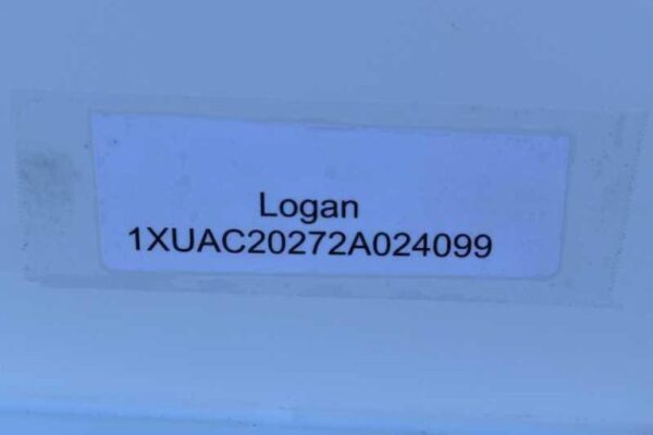 2002 Logan Coach 3HBP 3 Horse Trailer