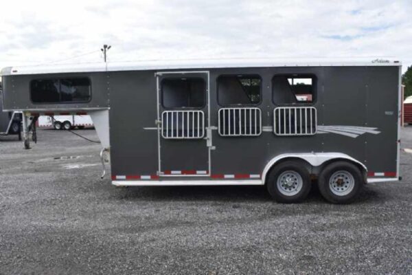 2018 Adam 7304GN 3 Horse Trailer