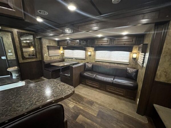 2014 Lakota Bighorn 8416, Generator, Couch, Dinette 17’ Shortwall, 4 Horse Trailer, 12′ Slide.